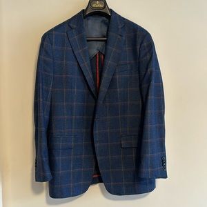 Onward Reserve Blazer - like new condition